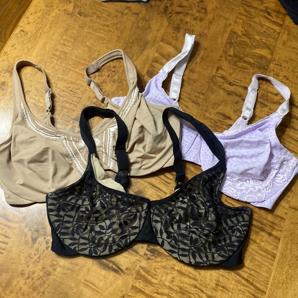 Olga Bras x3 38D